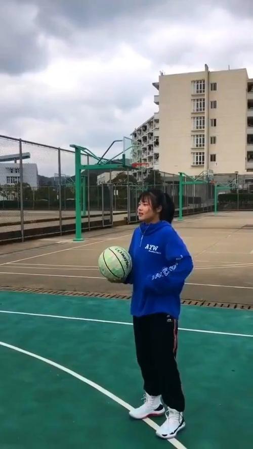 中国女子打篮球视频_女子打篮球现场直播